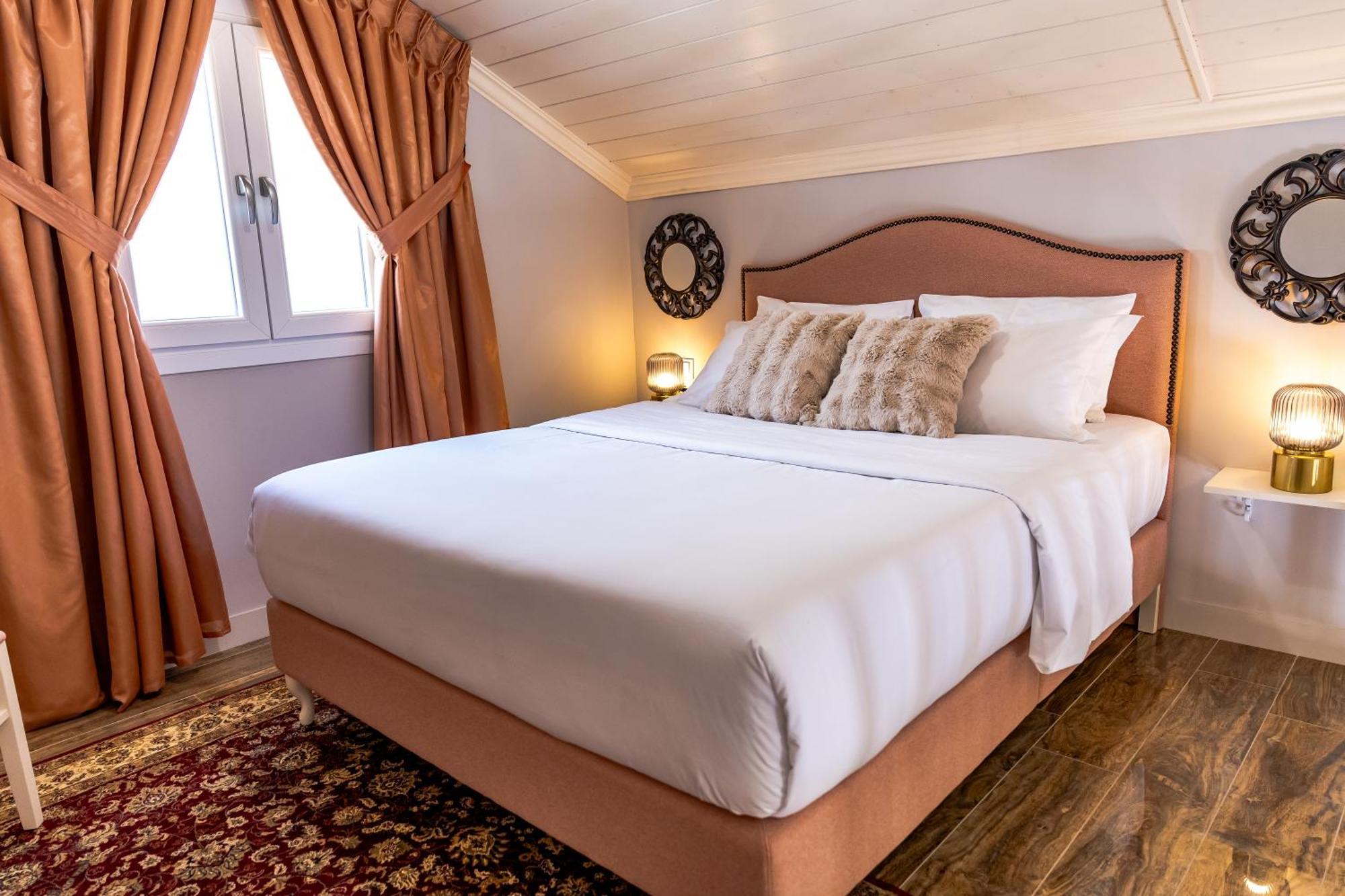 Nafsika Suites (Adults Only) Неа-Муданья Экстерьер фото
