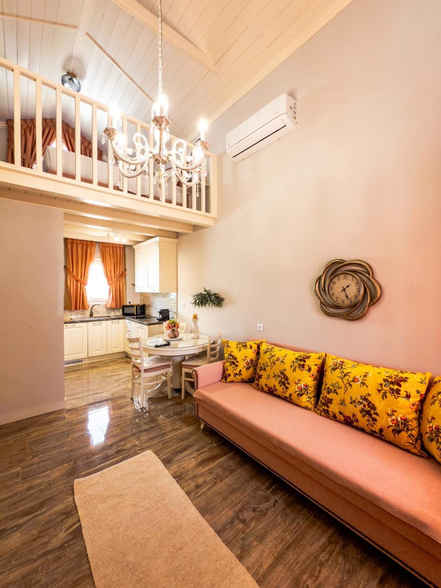 Nafsika Suites (Adults Only) Неа-Муданья Экстерьер фото